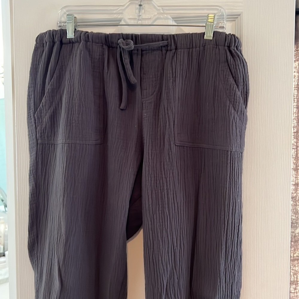 Super soft hundred percent cotton pants/top set - Picture 9 of 11
